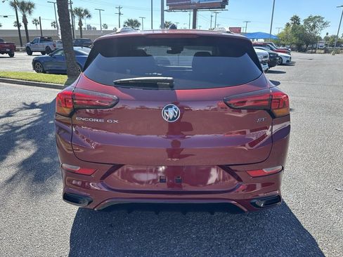Used 2023 Buick Encore GX Select w/ Sport Touring Package image 5