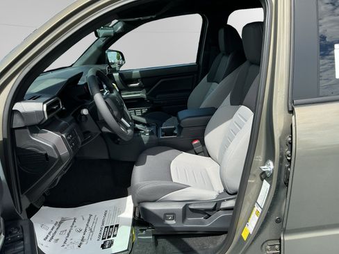 New 2026 Toyota Tacoma TRD Off-Road AWD/4WD image 9