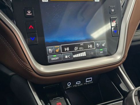 Used 2025 Subaru Outback Touring XT w/ Popular Package #2 image 32