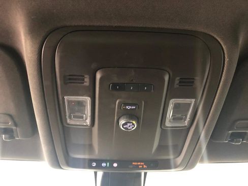 Used 2022 Chevrolet Tahoe LT image 23