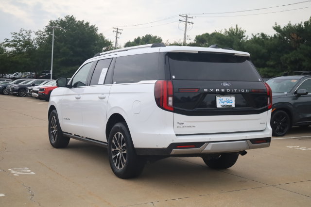 Used 2025 Ford Expedition Max Platinum AWD/4WD image 7
