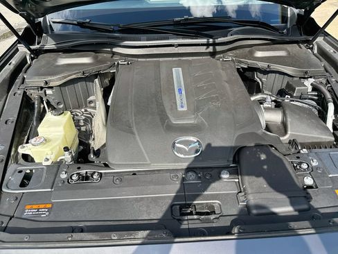 Certified 2024 MAZDA CX-90 Plug-In Hybrid w/ Premium Pkg AWD/4WD image 32