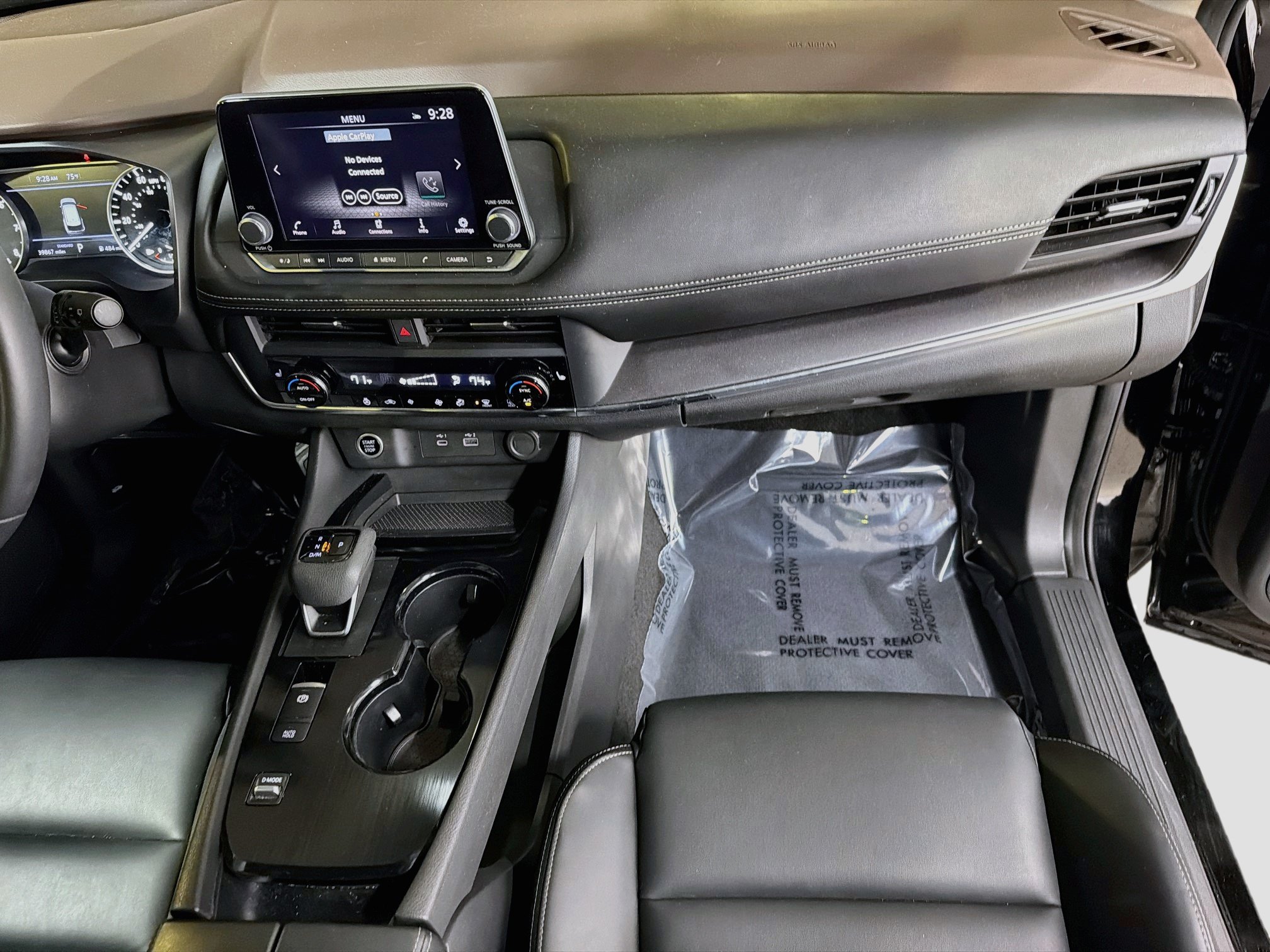 Used 2023 Nissan Rogue SV w/ SV Premium B Package FWD image 17