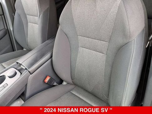 Certified 2024 Nissan Rogue SV AWD/4WD image 16