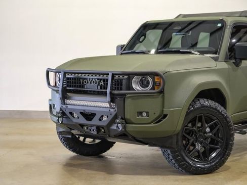 Used 2025 Toyota Land Cruiser image 20