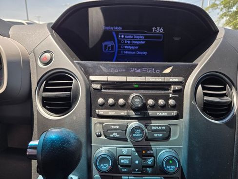Used 2014 Honda Pilot LX image 13