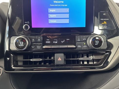 Certified 2023 Toyota Highlander LE image 19