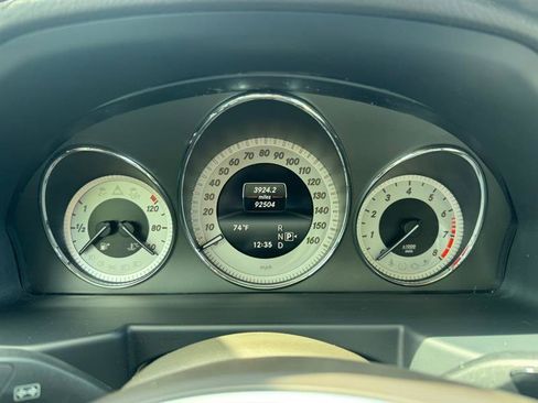 Used 2015 Mercedes-Benz GLK 350 4MATIC image 23