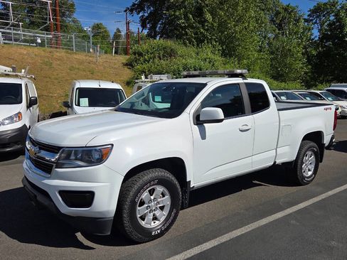 Used 2019 Chevrolet Colorado W/T w/ WT Convenience Package AWD/4WD image 3