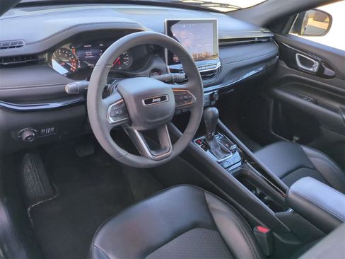 Certified 2022 Jeep Compass Altitude image 10