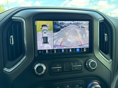 Used 2022 GMC Sierra 3500 Denali AWD/4WD image 20