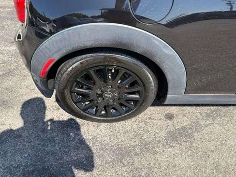 Used 2018 MINI Cooper 2-Door Hardtop FWD image 14
