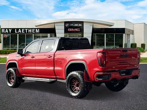 Used 2022 GMC Sierra 1500 AT4 w/ AT4 Premium Package image 3
