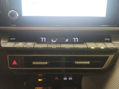 Used 2026 Toyota Camry SE w/ Convenience Package FWD image 60