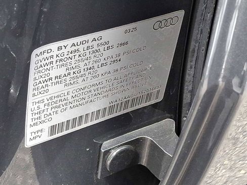 New 2025 Audi Q5 Premium Plus image 18