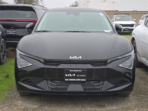 New 2025 Kia EV6 Wind image 2