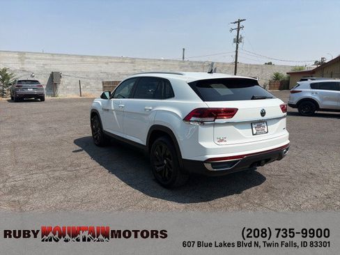 Used 2022 Volkswagen Atlas Cross Sport SE AWD/4WD image 5