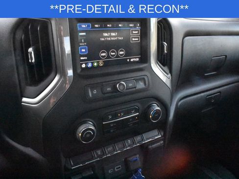 Used 2023 Chevrolet Silverado 2500 Custom w/ Custom Value Package image 12