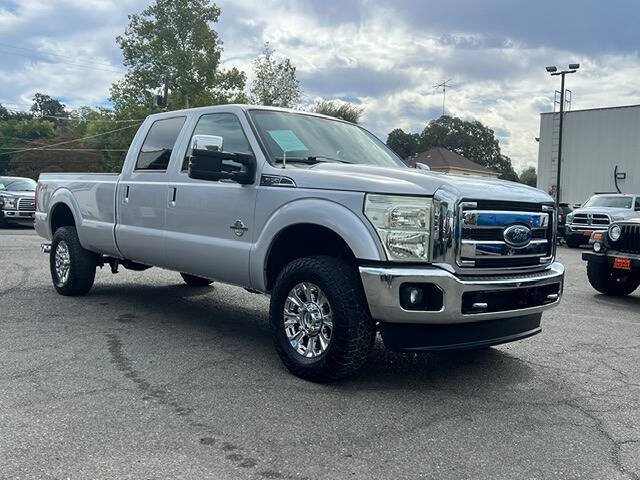 Used 2014 Ford F350 Lariat w/ Lariat Ultimate Package AWD/4WD image 4