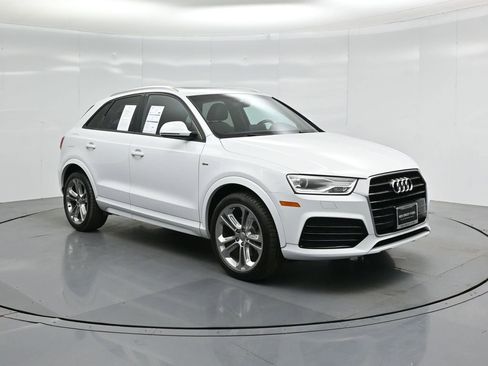 Used 2018 Audi Q3 2.0T Premium image 24