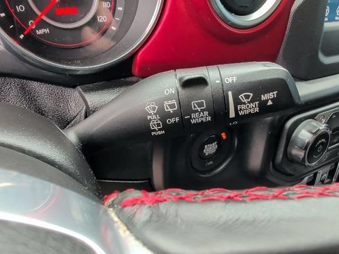 Used 2021 Jeep Wrangler Unlimited Rubicon w/ Steel Bumper Group AWD/4WD image 18