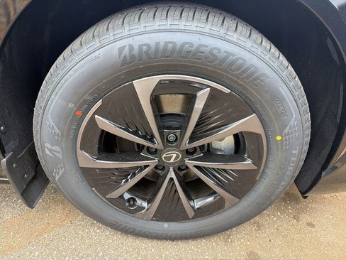 New 2026 Lexus RZ 450e AWD image 22