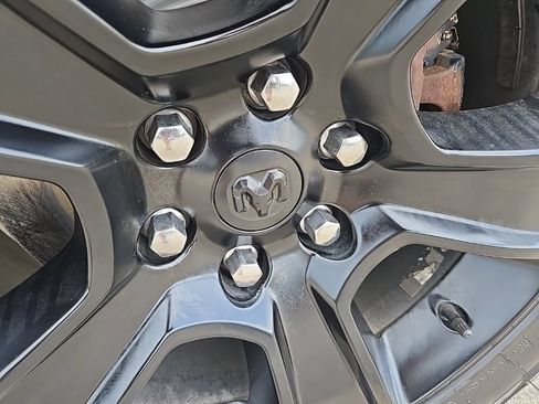 Used 2021 RAM 1500 Big Horn AWD/4WD image 34
