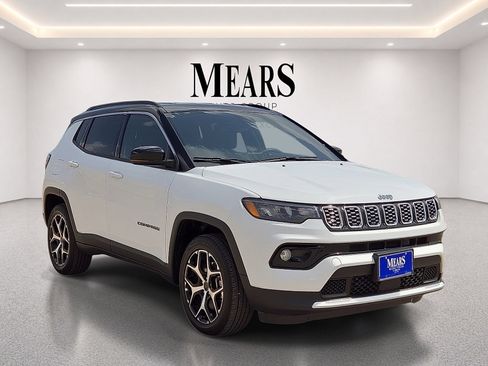 Used 2025 Jeep Compass Limited AWD/4WD image 7