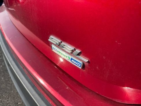 Used 2017 Ford Edge SEL w/ Equipment Group 201A AWD/4WD image 4