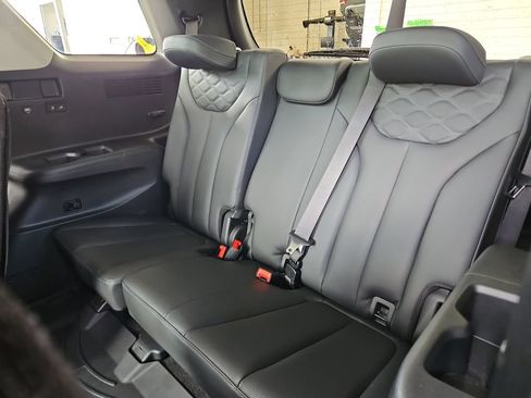 Used 2022 Hyundai Palisade Limited w/ Cargo Package FWD image 33