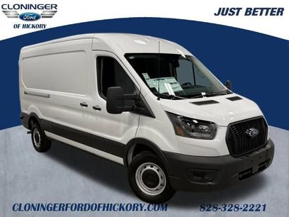 New 2025 Ford Transit 150 148 Medium Roof