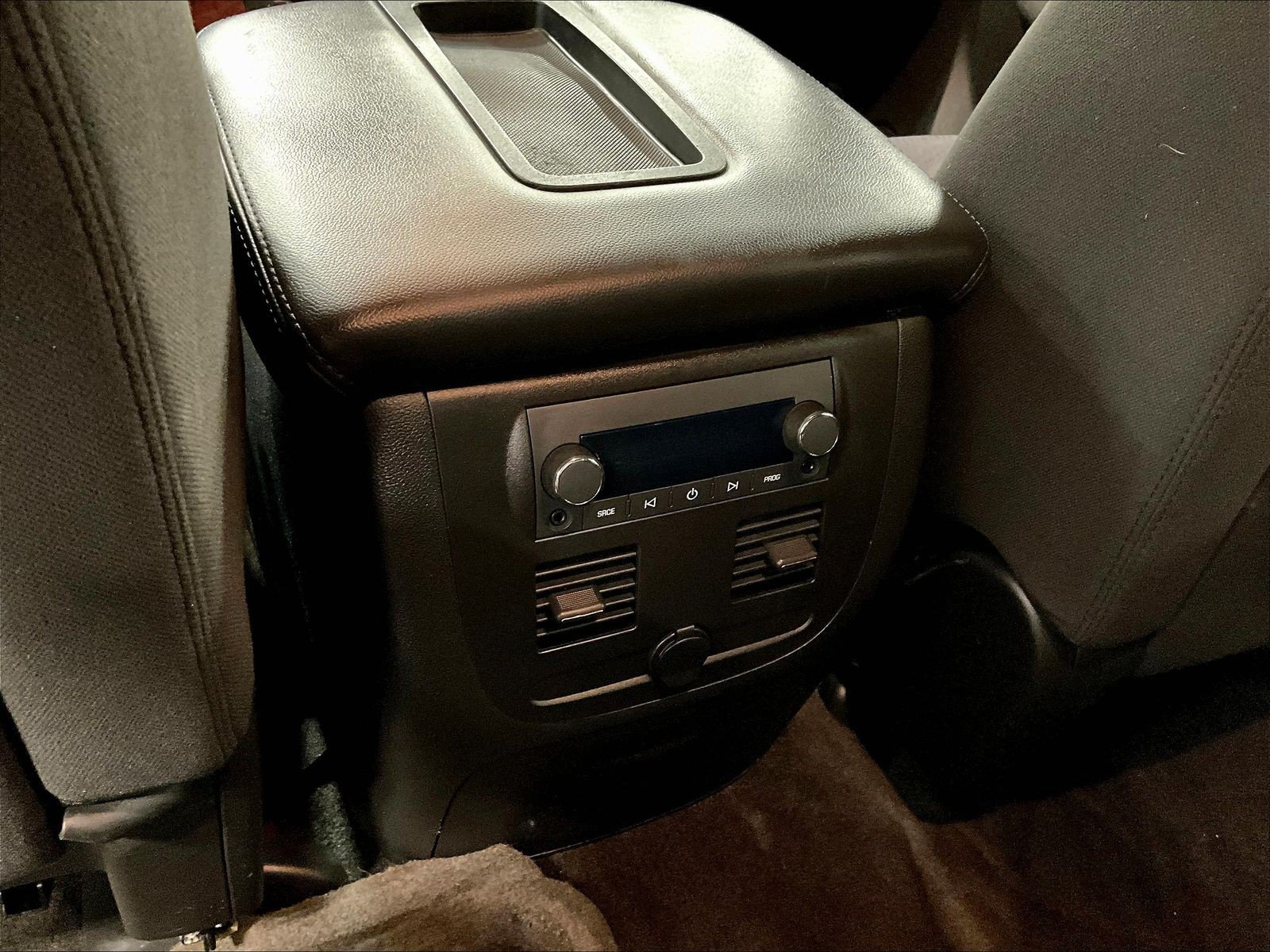 Used 2011 Chevrolet Avalanche LS RWD image 11