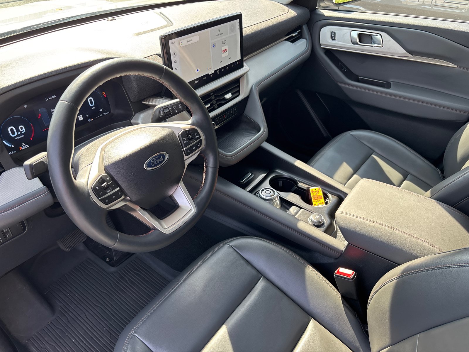 Used 2025 Ford Explorer Active w/ Active Comfort Package AWD/4WD image 23