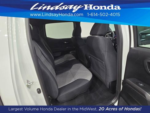 Used 2020 Toyota Tacoma TRD Off-Road w/ Technology Package image 11