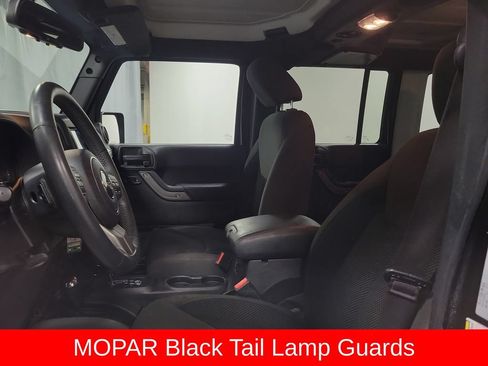 Used 2017 Jeep Wrangler Unlimited Sport AWD/4WD image 16