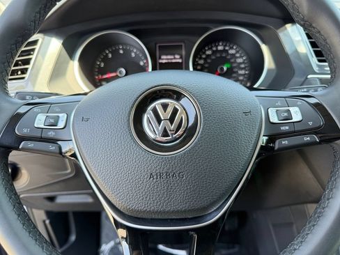 Used 2020 Volkswagen Tiguan SE w/ 3rd Row Seat Package AWD/4WD image 20