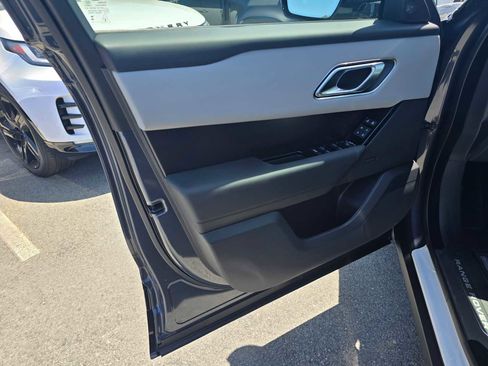 Certified 2026 Land Rover Range Rover Velar Dynamic SE image 23