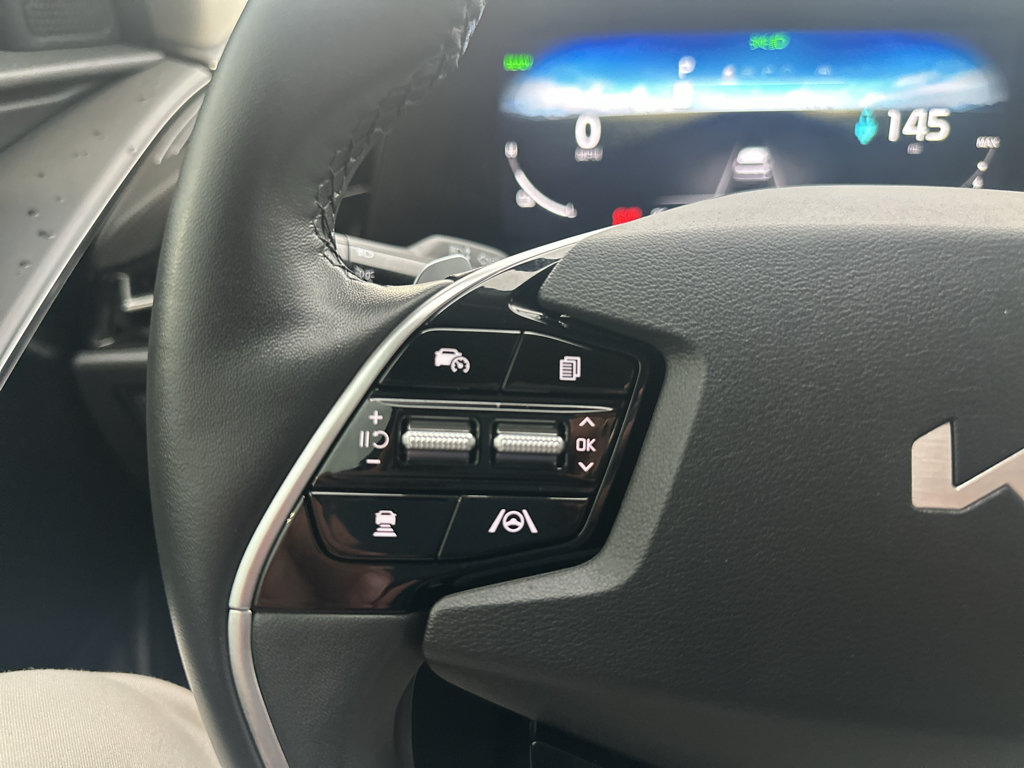 Used 2023 Kia Niro Wind FWD image 23