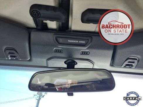 Used 2018 Jeep Wrangler Unlimited Rubicon w/ Safety Group image 22