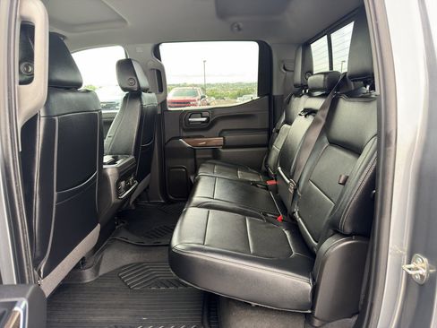 Used 2020 Chevrolet Silverado 1500 LT Trail Boss AWD/4WD image 30