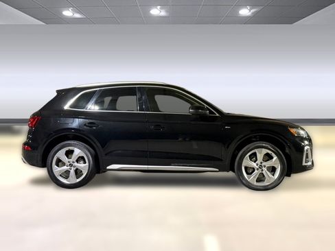 Certified 2023 Audi Q5 2.0T Premium Plus w/ Premium Plus Package AWD/4WD image 8