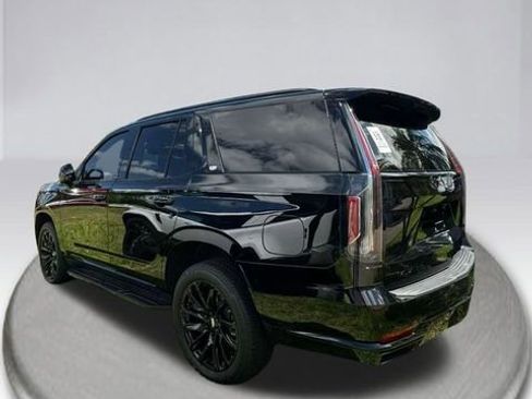 Used 2024 Cadillac Escalade Sport Platinum w/ LPO, ONYX Package AWD/4WD image 6