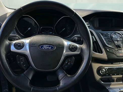 Used 2012 Ford Focus SEL image 11