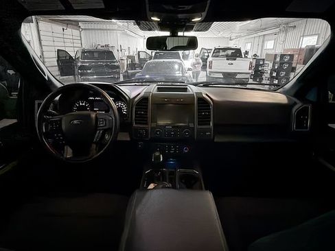 Used 2020 Ford F150 XLT w/ Equipment Group 302A Luxury AWD/4WD image 10