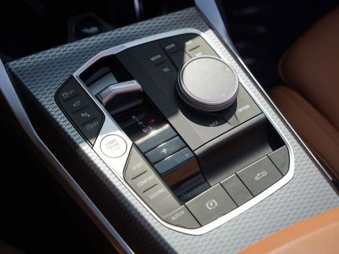 Used 2026 BMW M440i M440i Convertible RWD image 15