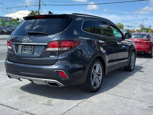 Used 2018 Hyundai Santa Fe FWD image 15
