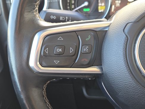 Used 2022 Jeep Wrangler Unlimited Sahara w/ Cold Weather Group image 30