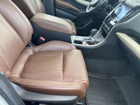 Used 2020 Subaru Ascent Touring w/ Popular Package #3 AWD/4WD image 19