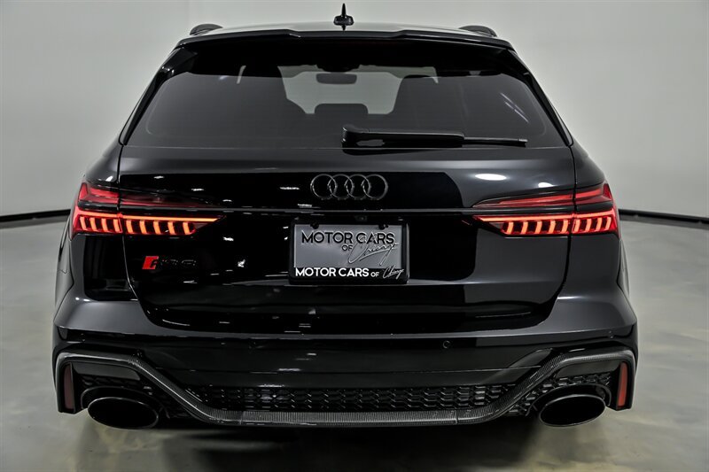 Used 2021 Audi RS 6 AWD/4WD image 8