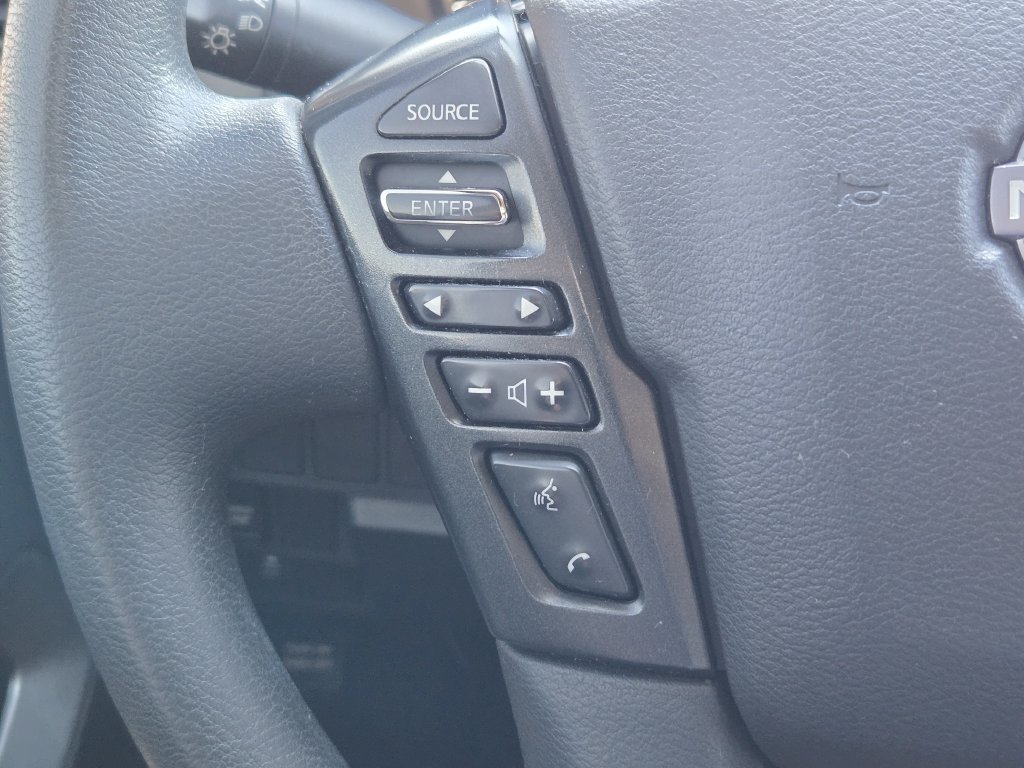 Used 2022 Nissan Frontier SV RWD image 30